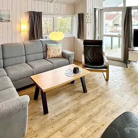 6 Person In Holiday home *